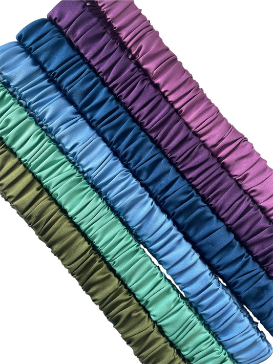 Stretch headband in smooth and luxurious 19 momme mulberry silk