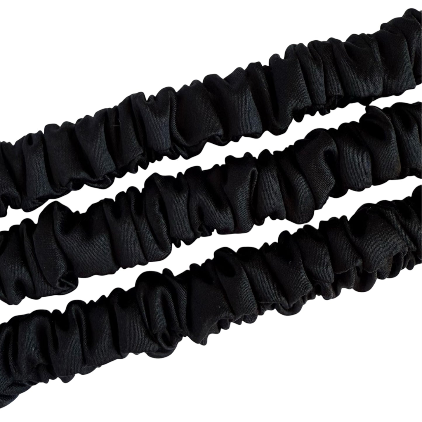 Set of 3 hair ties in smooth and luxurious 22 momme mulberry silk